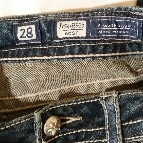 Miss Me Jeans Boot Cut - Picture 10 of 12